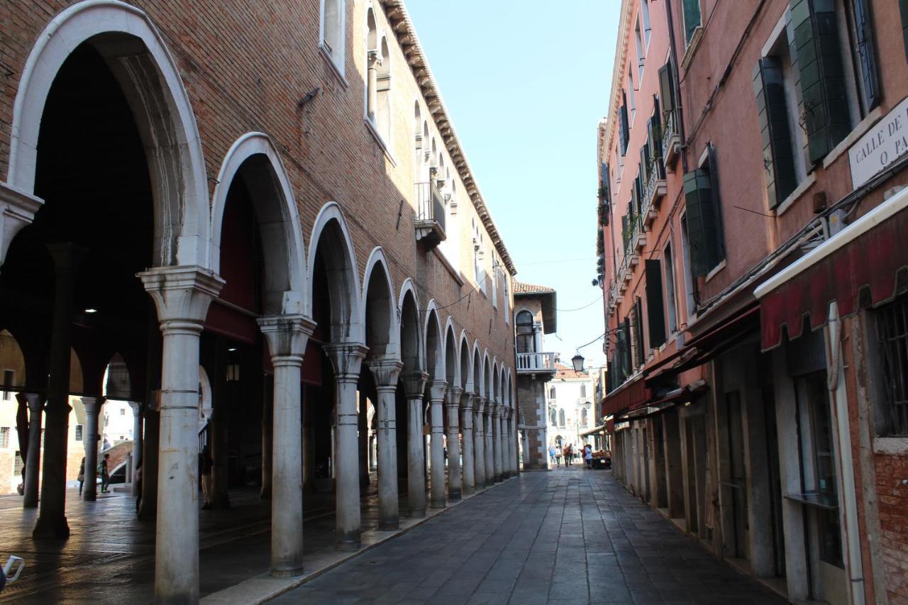 Rialto Mercato Apartment Suite Venedig Exterior foto